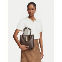 Torebka Furla. Brązowe torebki do ręki damskie Furla, bez wzorów, klasyczne, bez dodatków. Za 1,439.00 zł.