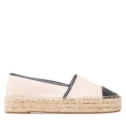 Espadryle Guess. Białe espadryle damskie Guess, z aplikacjami, bez obcasa, bez zapięcia. Za 309.99 zł.