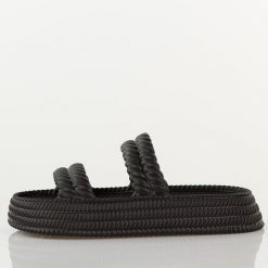 Czarne lekkie piankowe klapki damskie DiA 51-001. Czarne klapki damskie DiA, bez wzorów, z dresówki, trekkingowe. Za 59.00 zł.