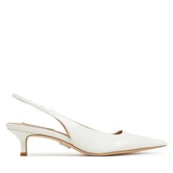 Czółenka Steve Madden. Białe czółenka damskie Steve Madden, bez wzorów, bez obcasa, bez zapięcia. Za 279.99 zł.