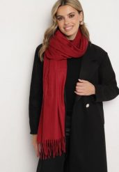 Ciemnobordowy Szalik Inglidyr. Czerwone szaliki i chusty damskie Born2be, bez wzorów, eleganckie. Za 34.99 zł.