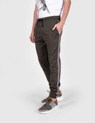 Les Hommes Spodnie Jogging | UHJ101-750U | Jogging Pants | Mężczyzna | Khaki. Brązowe spodnie materiałowe męskie Les Hommes, m, bez wzorów, z bawełny. W wyprzedaży za 349.00 zł.