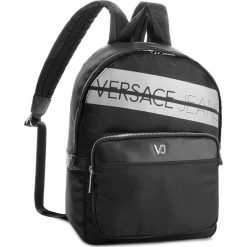 Plecak VERSACE JEANS - E1YSBB01 70764 Nylon Logo 899. Plecaki damskie marki Versace Jeans. W wyprzedaży za 479.00 zł.