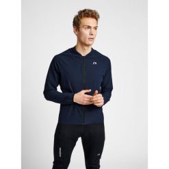 Kurtka Newline Core. Fioletowe buty sportowe męskie Newline, bez wzorów, sportowe, bez kaptura. Za 487.00 zł.