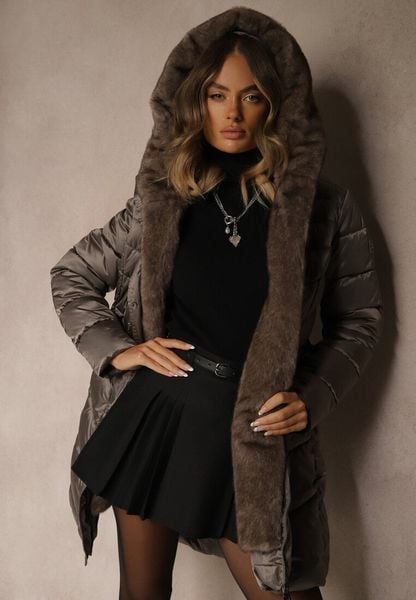 Szara Kurtka z Pikowanym Przeszyciami Wiązanym Paskiem i Kapturem z Futrem Fenida. Szare kurtki damskie Renee, l, bez wzorów, z dzianiny. Za 339.99 zł.