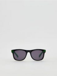 Okulary przeciwsłoneczne Minecraft - czarny. Czarne okulary przeciwsłoneczne dla dzieci Reserved. Za 39.99 zł.