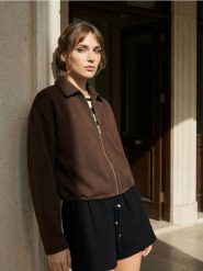 Luźne muślinowe szorty z kieszeniami - czarny. Czarne szorty damskie Sinsay, l, bez wzorów. Za 29.99 zł.