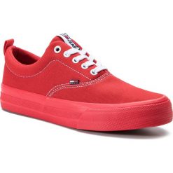 Tenisówki TOMMY JEANS - Classic Tommy Jeans Sneaker EM0EM00259 Flame Scarlet 668. Półbuty na co dzień męskie marki Tommy Jeans. Za 299.00 zł.