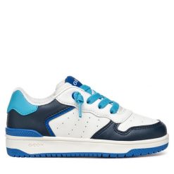 Sneakersy Geox. Białe trampki i tenisówki chłopięce Geox, bez wzorów, bez zapięcia. Za 239.99 zł.