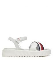 Tommy Hilfiger Sandały Sandal T4A2-33799-0273 Biały. Białe sandały dziewczęce Tommy Hilfiger, ze skóry, bez zapięcia. Za 249.99 zł.
