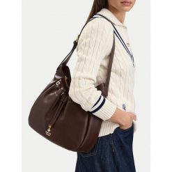Torebka Beverly Hills Polo Club. Brązowe torebki do ręki damskie Beverly Hills Polo Club, bez wzorów, klasyczne, bez dodatków. Za 229.99 zł.