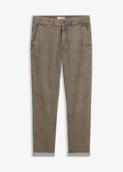 Lekkie jeansy relaxed fit ze stretchem, elastycznym pasem i prostą nogawką. Niebieskie jeansy męskie bonprix. Za 54.99 zł.