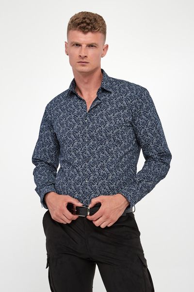 Koszula męska z wzorem KARL LAGERFELD. Koszule męskie KARL LAGERFELD, m, bez wzorów, bez kołnierzyka, bez ramiączek. Za 649.00 zł.