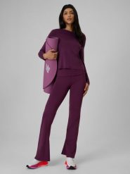 4F Legginsy z rozszerzanymi nogawkami damskie - fioletowe XL. Fioletowe legginsy damskie 4f, xl, bez wzorów, z dzianiny. Za 129.99 zł.