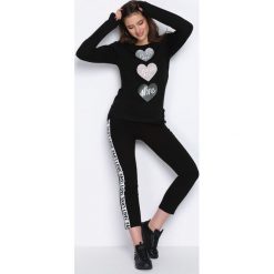 Czarna Bluza Stay Away. Czarne bluzy damskie Born2be, na jesień. Za 34.99 zł.