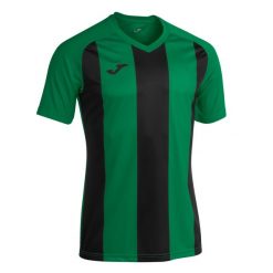 Koszulka do piłki nożnej dla chłopców Joma Pisa II. Czarne t-shirty dla chłopców Joma, bez wzorów, z poliesteru, bez ramiączek. Za 79.65 zł.