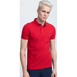 Koszulka polo męska TSM024 - ciemna czerwień. Koszulki polo męskie marki 4f. W wyprzedaży za 19.99 zł.