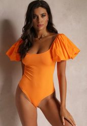 Pomarańczowe Body z Prążkowanej Tkaniny i Ozdobnymi Bufiastymi Rękawami Lenitte. Brązowe bluzki damskie Renee, s, bez wzorów, prążkowane, bez kołnierzyka, bez ramiączek. Za 59.99 zł.