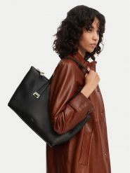 Furla Torebka Olivia M WB01977 HSF000 CN O6000 Czarny. Czarne torebki do ręki damskie Furla, bez wzorów, ze skóry, bez dodatków. Za 1,529.00 zł.