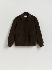 Kurtka oversize z imitacji zamszu - ciemnobrązowy. Brązowe kurtki damskie Reserved, l, bez wzorów, bez kaptura. Za 299.99 zł.