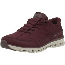 Buty SKECHERS 104556S GLIDE STEP AT EASE Bordeaux. Czerwone trekkingi damskie Skechers, na fitness i siłownię. Za 337.99 zł.