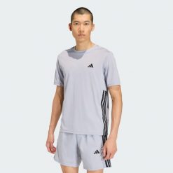 Koszulka Workout Essentials Base 3-Stripes. Czarne koszulki sportowe męskie Adidas, bez wzorów, bez kołnierzyka, bez ramiączek, na fitness i siłownię, climacool (adidas). Za 129.00 zł.