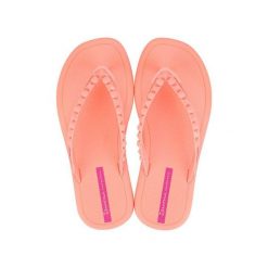Japonki damskie Ipanema 27130AV472. Czerwone klapki damskie Ipanema, bez wzorów, z materiału, bez obcasa. Za 121.00 zł.