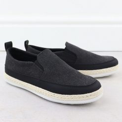 Półbuty męskie espadryle wsuwane czarne Nowacki 0017-T. Czarne półbuty na co dzień męskie Nowacki, z materiału, bez zapięcia. Za 119.99 zł.