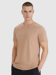 4F T-shirt regular gładki męski - beżowy L. Brązowe koszulki sportowe męskie 4f, l, bez wzorów, z bawełny, klasyczne, bez kołnierzyka. Za 49.99 zł.
