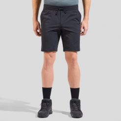 Spodenki turystyczne Odlo Essentials czarne męskie. Czarne szorty męskie Odlo, na lato, m, bez wzorów, z elastanu, klasyczne. Za 300.95 zł.
