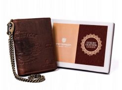 Portfel tłoczony Peterson [DH] PTN N4C-01-HWM-1223 brązowy. Brązowe portfele męskie Peterson, bez wzorów, ze skóry. Za 97.99 zł.