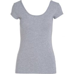 Szara T-shirt On The Edge Of. T-shirty damskie marki Born2be. Za 29.99 zł.