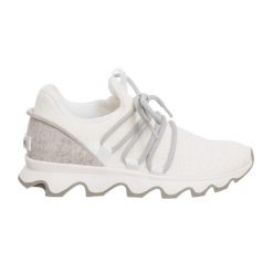 Sorel Kinetic Lace - damskie buty sportowe białe, tekstylne. Białe obuwie sportowe damskie Sorel, bez wzorów, z gumy, do biegania. Za 458.99 zł.