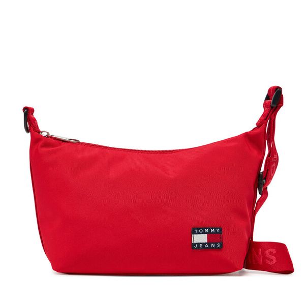 Torebka Tommy Jeans. Czerwone torebki do ręki damskie Tommy Jeans, bez wzorów, z jeansu, klasyczne, bez dodatków. Za 179.99 zł.