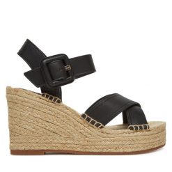 Espadryle BOSS. Czarne sandały damskie Boss, bez wzorów, bez obcasa, bez zapięcia. Za 439.99 zł.