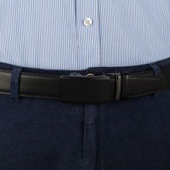 Pasek męski skórzany 3,5 cm klamra automatyczna Beltimore czarny 59-593 : Kolory - czarny, Rozmiar pasków - r.115-130 cm. Czarne paski damskie bez wzorów, ze skóry, wizytowe. Za 64.99 zł.