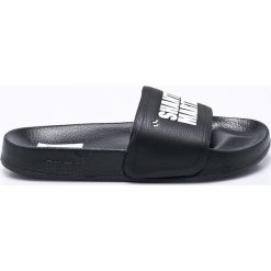 Puma - Klapki Leadcat V SM. Klapki damskie marki Puma. W wyprzedaży za 219.90 zł.