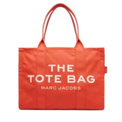 Torebka Marc Jacobs. Brązowe torebki do ręki damskie Marc Jacobs, bez wzorów, bez dodatków. Za 1,219.00 zł.