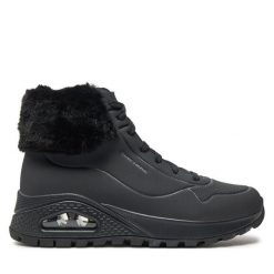 Trzewiki Skechers. Czarne botki damskie Skechers, bez obcasa, na płaskiej podeszwie, bez zapięcia. Za 329.99 zł.