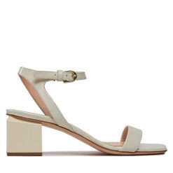 Sandały AGL. Klapki damskie AGL, bez wzorów, bez obcasa, na słupku, bez zapięcia. Za 1,199.00 zł.