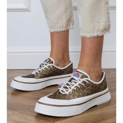Brązowe trampki damskie na platformie. Brązowe trampki i tenisówki damskie bez wzorów, z materiału, eleganckie, bez zapięcia. Za 74.48 zł.