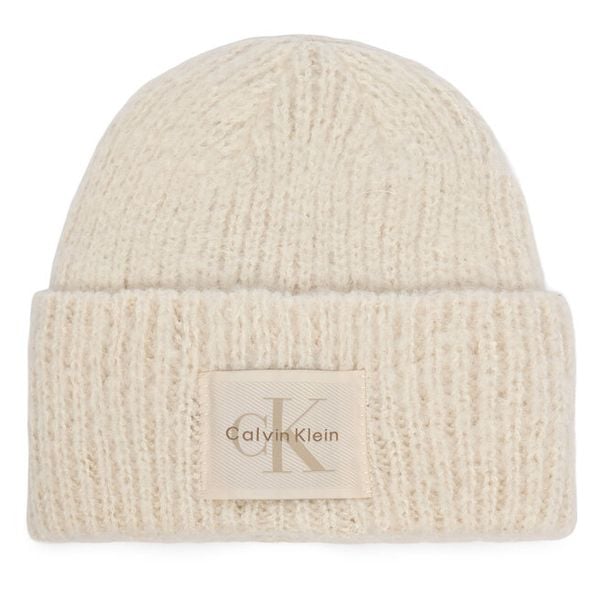 Czapka Calvin Klein. Białe czapki i kapelusze damskie Calvin Klein, na zimę, bez wzorów. Za 209.99 zł.