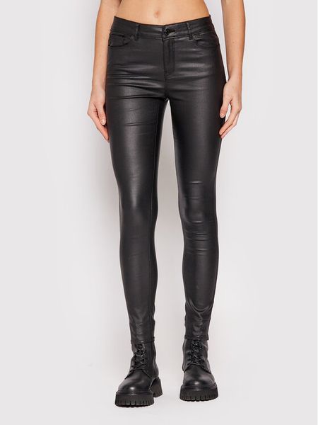 Vero Moda Spodnie materiałowe Seven 10138972 Czarny Slim Fit. Czarne spodnie materiałowe damskie Vero Moda, xs, bez wzorów, z materiału. Za 143.99 zł.