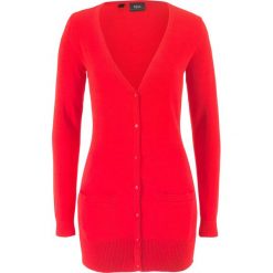 Długi sweter rozpinany bonprix truskawkowy. Kardigany damskie marki bonprix. Za 59.99 zł.