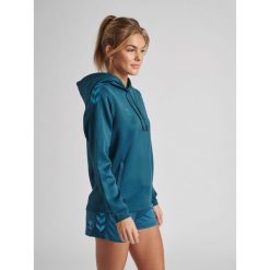 Bluza do piłki ręcznej damska Hummel Core XK z kapturem. Niebieskie bluzy sportowe damskie Hummel, m, bez wzorów, z kapturem, do piłki ręcznej. Za 191.00 zł.