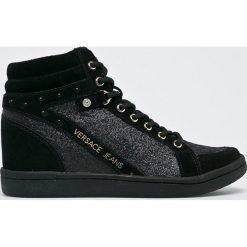 Versace Jeans - Buty. Czarne obuwie sportowe damskie Versace Jeans, z jeansu. W wyprzedaży za 485.91 zł.