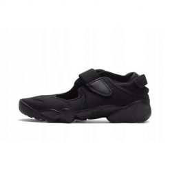Buty do chodzenia damskie Nike Air Rift. Czarne obuwie sportowe damskie Nike, bez wzorów, z materiału, trekkingowe. Za 677.00 zł.