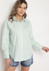 Zielona Bawełniana Koszula Oversize w Prążki Zdobiona Metaliczną Nicią Paserella. Zielone bluzki damskie Born2be, l, z aplikacjami, z bawełny, eleganckie, bez kołnierzyka, bez ramiączek. Za 89.99 zł.