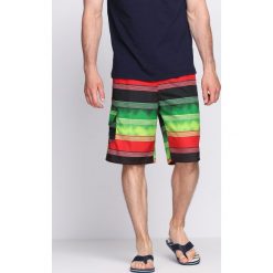 Zielono-Czerwone Szorty Feels So Good. Spodnie materiałowe męskie marki Born2be. Za 39.99 zł.