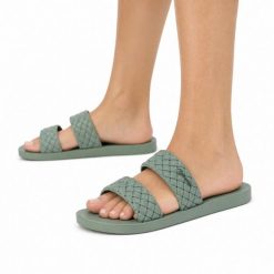 Klapki damskie Ipanema 83243 RENDA II FEM. Zielone klapki damskie Ipanema, bez wzorów, z materiału, eleganckie, bez obcasa. Za 69.00 zł.
